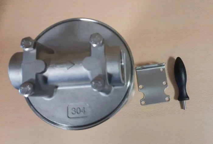 10" SLIM SS Housing with SS Head 3/4", wrench & bracket, T=5-65C, P=0-5 Bar