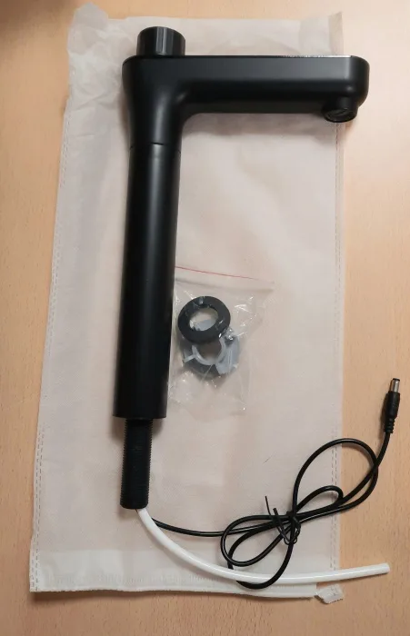 Smart Faucet of New Excellent Black 150 G