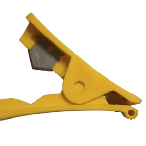 Cutting Tool for pipe 1/4'' or 3/8'' YELLOW