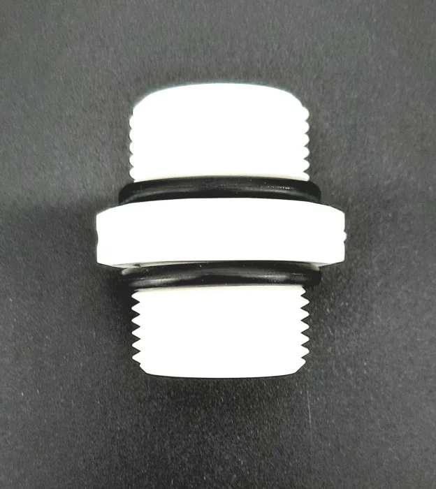 Plastic fitting 1''M-1''M with 2 o'rings for filter housing