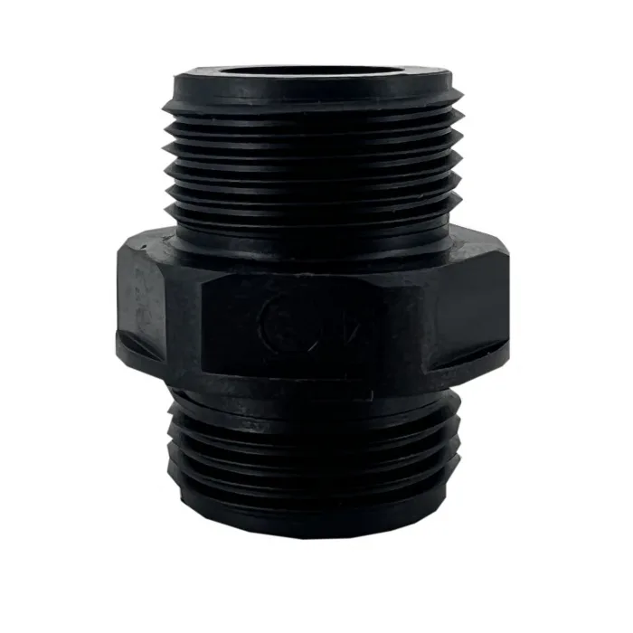 Plastic Fitting 3/4''M-3/4"M
