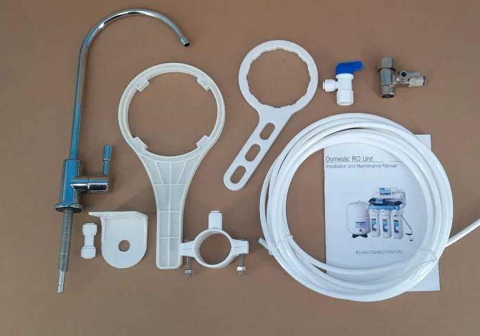 100 SIMPLE WITH PLASTIC TANK 3,2G - De Luxe/ RO memb. x 1 pcs