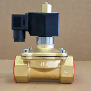 Solenoid 220V Brass Ports 1,25" Normal OPEN